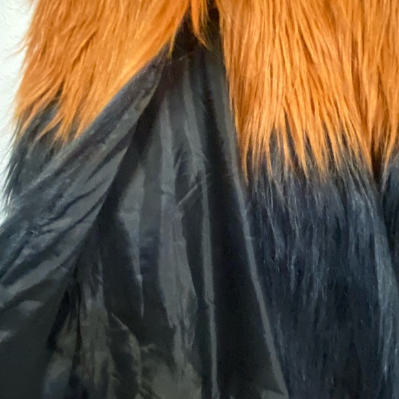 Multi color fall vest - Picture 2 of 4